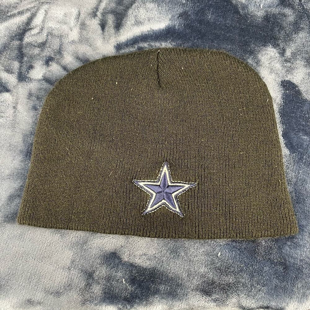 XL Dallas Cowboys Knit Embroidered Stitched Logo Short Skull Beanie Vintage
